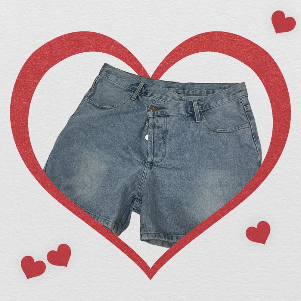 MISS LOLA Denim Shorts